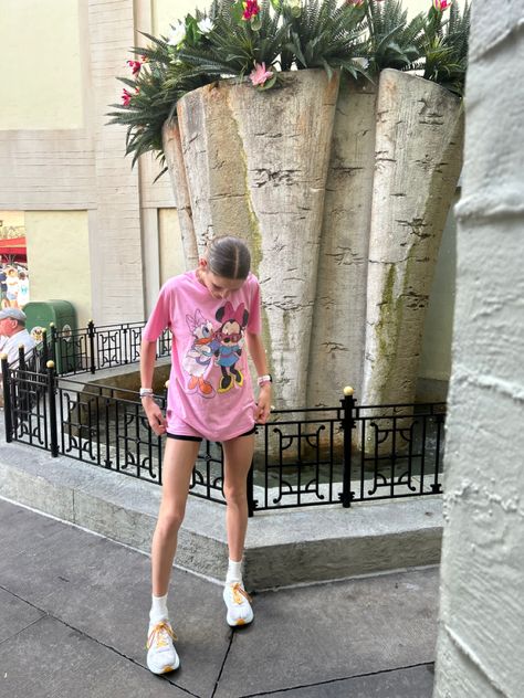 Disney Shorts Outfit, Pink Disneyland Outfit, Disney Biker Shorts Outfit, White Hokas Outfit, Hoka Outfits Women, Hoka Shoes Outfit, Hoka Shoes Woman Outfit, Pink Biker Shorts Outfit, Pink Disney Outfit