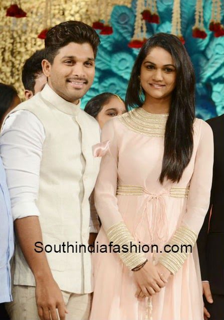 sneha  reddy allu arjun Allu Arjun And Sneha Reddy, Kerala Engagement Dress, Sneha Reddy, Rajendra Prasad, Cargo Jacket Mens, Green Cargo Jacket, Pink Anarkali, Allu Arjun Images, Celebrity Couple