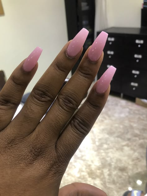 Blush Pink Acrylic Nails, Demure Nails, Pink Blush Nails, Neutral Pink Nails, Picasso Nails, Fingernail Art, Shellac Manicure, Nail Glam, Nails Styles