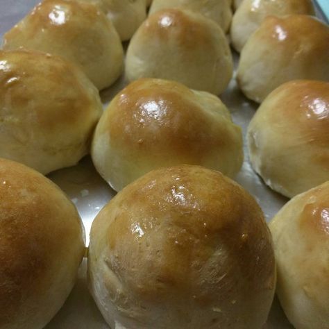 Kitchenaid Dinner Rolls, Kitchenaid Mixer Recipes Cookies, Kitchenaid Bread Recipes Stand Mixers, Bread Recipe Using Kitchen Aid Mixer, Kitchenaid Mixer Recipes Bread, Stand Mixer Recipes Breads, Kitchenaid Bread Recipe, Kitchenaid Bread, Kitchenaid Stand Mixer Recipes