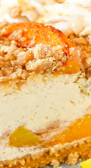 Bourbon Peach Streusel Cheesecake Bourbon Peach Streusel Cheesecake, Bourbon Peaches Dessert, High Snacks, Peach Streusel, Amazing Cheesecake, Peach Cheesecake, Pie Designs, Savory Cakes, Shugary Sweets