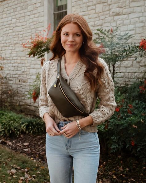 • A must-have silhouette in a cool-weather hue – the Fanny in Dark Olive is ready for fall. Pre-order yours in time for the new season. • Fanny Pack Outfit, Dark Green Top, Chelsea Gray, Ready For Fall, Green Top, Drawstring Pouch, Slide In, Zip Wallet, Green Tops