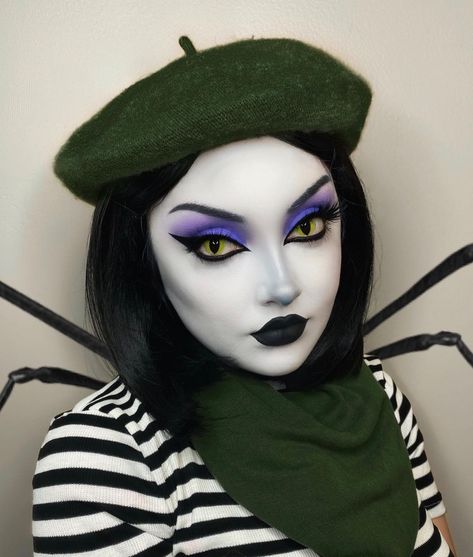 𝖝𝖘𝖙𝖝𝖊𝖋𝖝 𝖒𝖆𝖐𝖊𝖚𝖕 on Instagram: “Miss Spider- James and the Giant Peach 🕷🍑 Contacts: Reptile yellow by @unicoeye_official use code Stef25 🖤 Lashes: @lunarangellashes in…” James And The Giant Peach Costume, Miss Spider, James And The Giant Peach, Peach Costume, Halloweenský Makeup, Clever Halloween, Drag Make-up, The Giant Peach, Clever Halloween Costumes