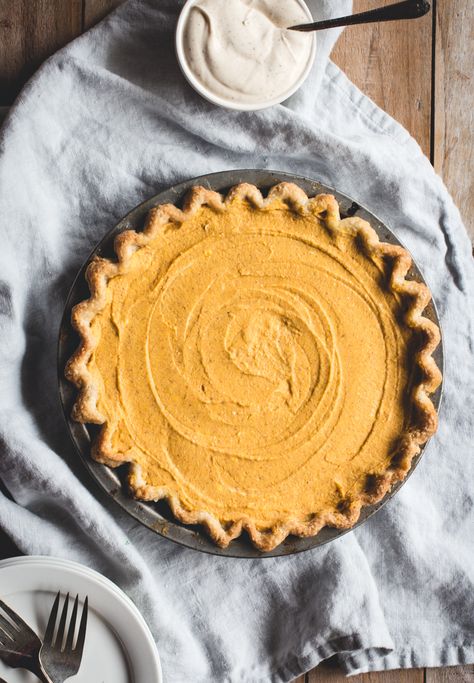 ... ♥ ... Mascarpone Pie, Thanksgiving Desserts Table, Pumpkin Mousse, Best Christmas Cookie Recipe, No Bake Pumpkin Pie, Vegan Pumpkin Pie, Chocolate Pecan Pie, Camille Styles, Thanksgiving Food Desserts