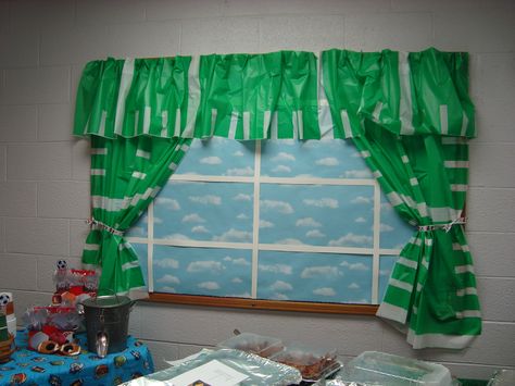 Turn a bulletin board into a window! Diy Fake Window For Classroom, Fake Window For Classroom, Window Bulletin Board, Fake Window Diy, 3k Classroom, Prek Lessons, Soal Tk, Woodland Classroom, Head Start Classroom