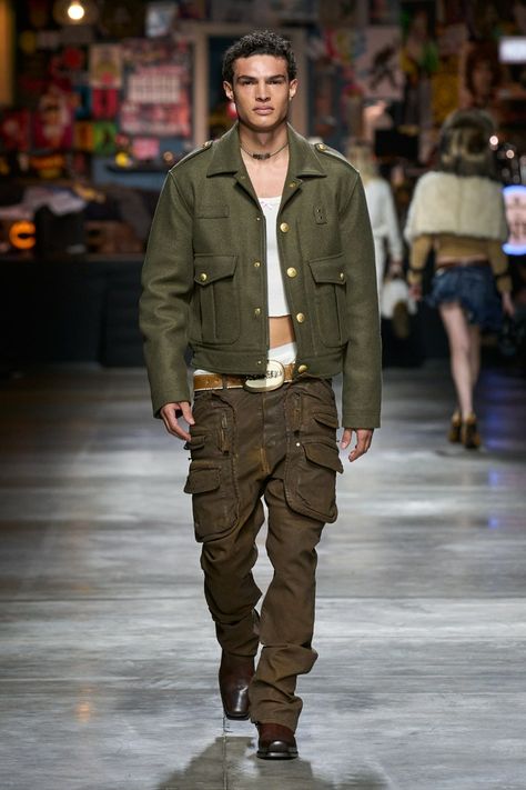 Military Outfit Men, 23 Runway, Dsquared Men, Fall 2023 Menswear, Military Inspired Fashion, Fall 2023 Ready To Wear, 2023 Ready To Wear, Destroyed Denim, Military Outfit