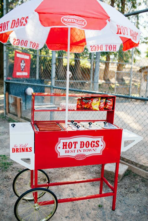 Ballpark Food Ideas, Party Bucket List, Birthday Baseball Theme, Vintage Baseball Party, White Castle Hamburgers, Ballpark Food, Hot Dog Party, Baseball Party Ideas, Party Ideas Summer