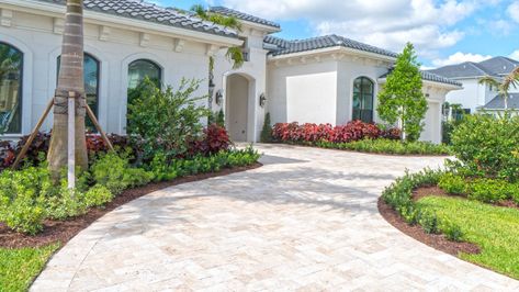 Travertine Driveway, Brick Paver Driveway, Driveway Pavers, Cobblestone Driveway, Brick Driveway, Clay Pavers, Paver Driveway, Travertine Marble, Brick Pavers