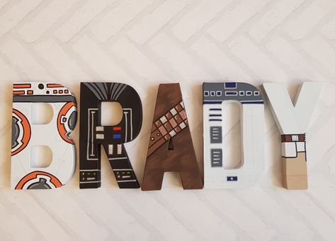 Star Wars Painted Letters, Star Wars Letters, Star Wars Diy Crafts, Ray Star Wars, Star Wars Baby Room, Star Wars Kids Room, Wood Letters Decorated, Star Wars Themed Bedroom, Wooden Name Letters