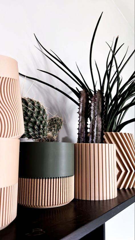 At Prairie City Printing Co. we specialize in 3D printed indoor planter pots made out of eco-friendly plant-based PLA materials. 3d Printed Planters, 3d Print Planter, 3d Printed Pots, Organic Minimalism, 3d Printed Furniture, 3d Tiskárna, 3d Printed Products, Wooden Plant Pots, Drukarka 3d