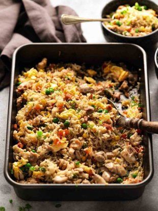 Magic Baked Chicken Fried Rice, Maxiskitchen Recipes Fried Rice, Baked Chicken Fried Rice, Rice Asian, 30seconds Food, Chopping Vegetables, Chicken Fried Rice Recipe, Cook Rice, Arroz Frito