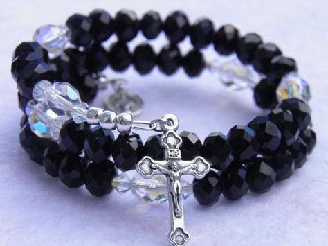 Decade Rosary, Goth Jewelry, Rosary Bracelet, Our Father, Wire Work Jewelry, Rosary Catholic, Work Jewelry, Miraculous Medal, Czech Crystal