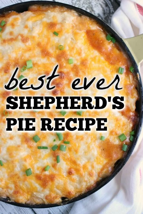 Shepherd’s Pie is hearty, savory, delicious, and a great quick dinner recipe. Shepards Pie is also a great way to use of leftovers! Shepards Pie Easy, Shepherds Pie Recipe Pioneer Woman, Shepherds Pie Recipe Healthy, Best Shepherds Pie Recipe, Pie Recipe Easy, Shepards Pie Recipe, Easy Shepherds Pie, Shepherd's Pie Recipe, For Dinner