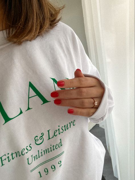 Shirt Red Nails, Red Shirt Nails, Shirt Nails, Nails Inspo, Red Shirt, Red Nails, Nail Inspo, Tattoos, Nails