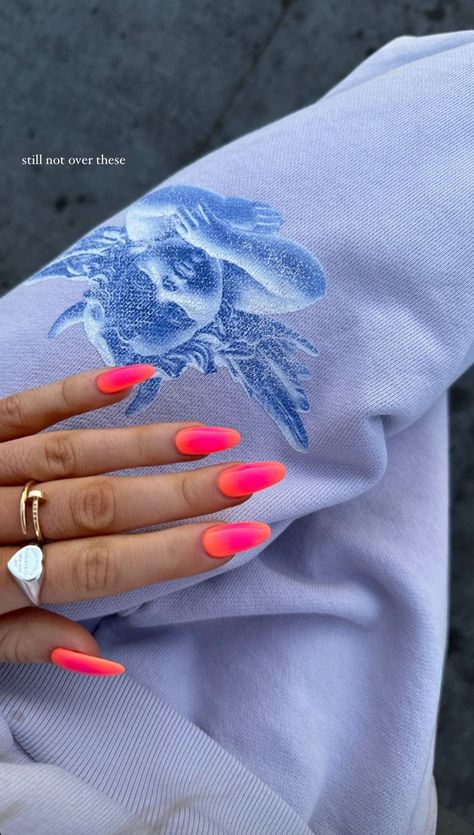 Simple Vibrant Nails, Summer2024 Nails, Nail Inspo Trendy 2024 Spring Almond, Summer Nail Designs 2024 Almond, Trendy Summer Nails 2024 Almond, Spring Summer Nails 2024 Trends, Summer Nails2024, Mani Designs, Nails Hot Pink