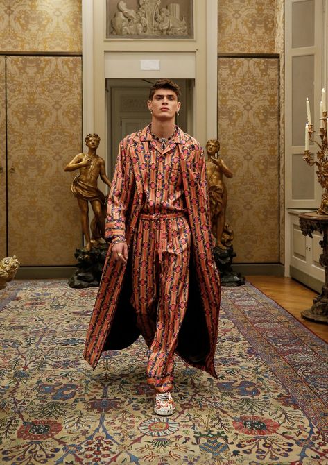 5 Things To Know About Dolce & Gabbana’s Gender Nonconformist Alta Sartoria December Collection | British Vogue Regal Mens Fashion, Camp Fashion Aesthetic Men, Men Couture Fashion, Flamboyant Outfits Men, Men’s Couture, Men’s High Fashion, Men Haute Couture, Haute Couture Men, Male Couture