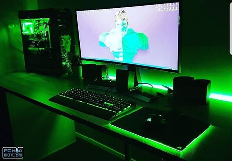 Green And Black Pc Setup, Green Pc Setup, Gamer Room Design, Laptop Gaming Setup, Stream Setup, Green Pc, Simple Computer Desk, Setup Gamer, Pc Gaming Setup