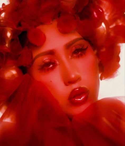 Mother Kali, Kali Uchis, Mtv Videos, Kehlani, Red Moon, Indie Pop, Youtube Videos Music, Billboard Music Awards, Jimmy Fallon