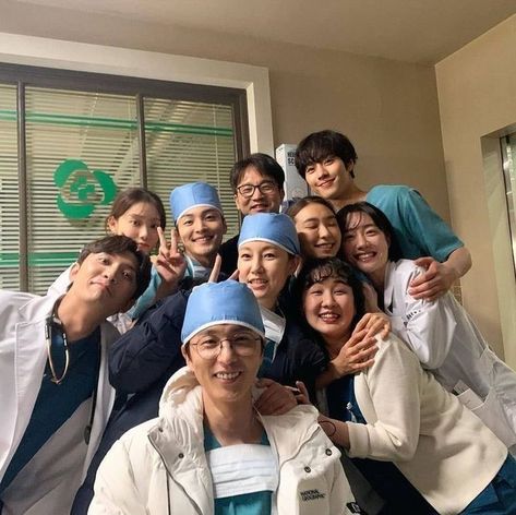 Lee Sung Kyung Doctors, Dr. Romantic 1, Doctor Romantic, Dr. Romantic 2, Paul Ahn, Dr Romantic, Romantic Doctor Teacher Kim, Dr. Romantic, Romantic Series