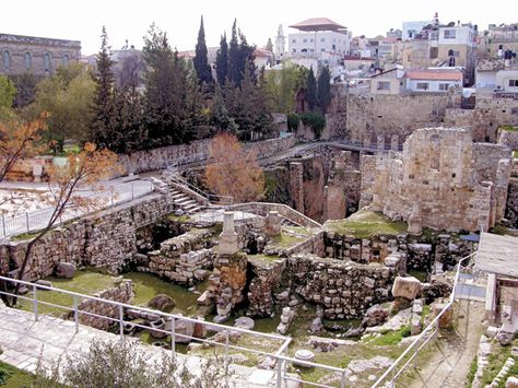 Pool Of Bethesda, Jesus Miracles, The Gospel Of John, Al Quds, Gospel Of John, Jesus Heals, Bible History, Biblical Studies, Ritual Bath