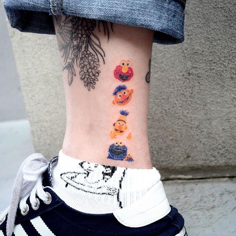 Sesame Street Tattoo Ideas, Sesame Street Tattoo, Silly Tattoos, Bright Tattoos, Embroidery Tattoo, Funky Tattoos, Street Tattoo, Light Tattoo, Tatuaje A Color