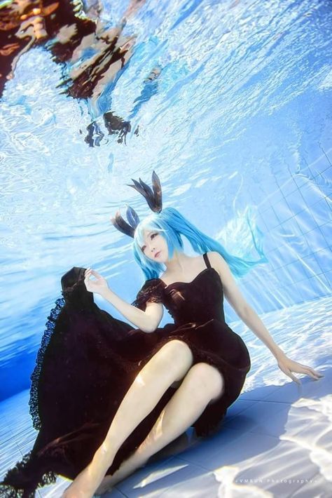 Miku Cosplay, Cosplay Photos, All Around The World, Free Website, Hatsune Miku, Vocaloid, Game Of Thrones Characters, Video Games, Singing