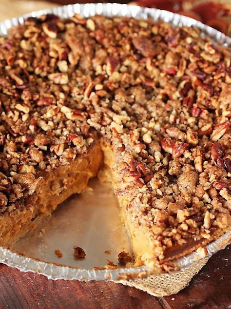 Pumpkin Pie with Streusel Topping Image Vegan Gluten Free Pumpkin Pie, Streusel Pumpkin Pie, Best Fall Recipes, Streusel Pie, Streusel Topping Recipe, Pumpkin Pie Ingredients, Crust Designs, Pumpkin Cream Pie, Pumpkin Streusel