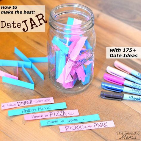 Gifts for Her | Unique And Cute Craft Ideas For Your Girlfriend Or Wife Perfect For Valentines Day by DIY Ready at http://diyready.com/cute-gifts-to-make-for-her/ 5 Senses Gift For Boyfriend, Gifts For Boyfriend Long Distance, Romantic Diy Gifts, Date Jar, Saint Valentin Diy, Valentines Bricolage, Diy Gifts For Him, Presents For Boyfriend, Boyfriend Diy