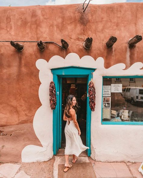 3-Day Santa Fe Itinerary, New Mexico (Updated 2023) | Koko New Mexico Aesthetic, Sante Fe New Mexico, New Mexico Vacation, Outfit Ideas Work, Travel Outfit Ideas, New Mexico Santa Fe, Comfy Travel Outfit, Santa Fe Trail, Comfy Travel