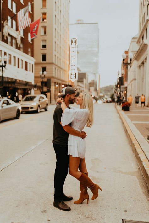 Ryan and Kaitlin's warm and earthy couples session in Downtown Knoxville. Outfit inspiration | Neutral outfits | Rooftop couples session | Parking garage couples shoot | Arizona wedding photographer | Tennessee wedding photographer | Arizona couples photographer | Knoxville wedding photographer Downtown Knoxville Photoshoot, Downtown Engagement Photos, Neutral Outfits, Couples Shoot, Knoxville Wedding, Tennessee Wedding, Engagement Pics, Parking Garage, Couples Session