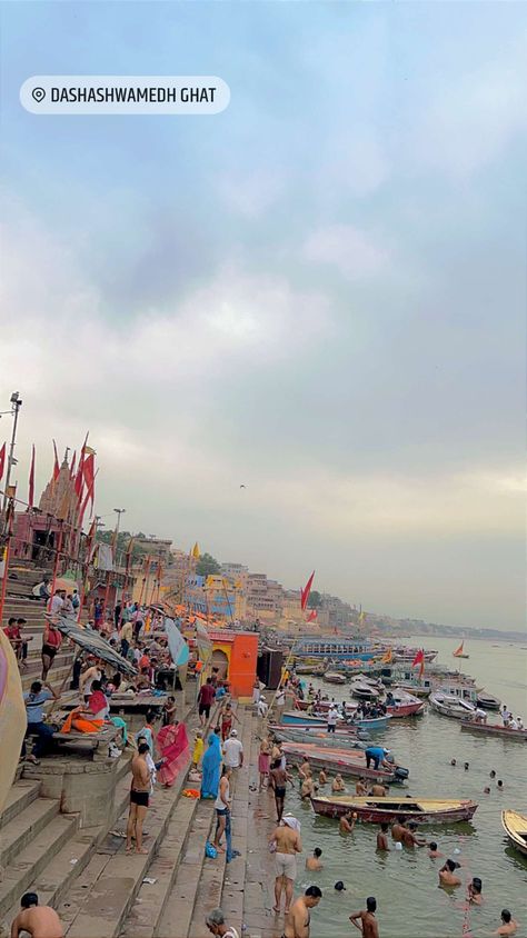 Banaras Ganga Ghat, Varanasi Ghat Photography, Varanasi Photography Beautiful, Varanasi Photography, Ganga Ghat, Birthday Candle Photography, Indian Tourism, Traveling Board, December Travel