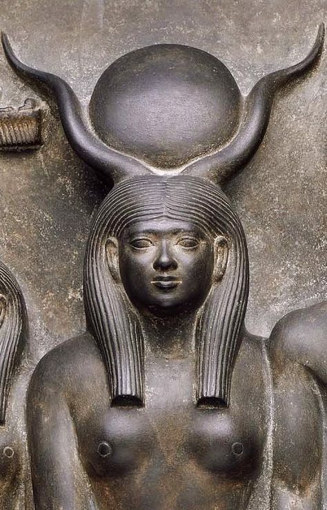 the Goddess Hathor wearing the Solar disk with cow's horns; detail from one of the schist triad statues of King MenkauRa from the "Valley Temple" next to His Pyramid at Giza, 2551-2523 BCE; now in the... Goddess Hathor, Egypt Museum, Ancient Egyptian Artifacts, Egiptul Antic, Ancient Egyptian Goddess, Egyptian Deity, Ancient Egypt History, Egyptian Design, Kunst Tattoos