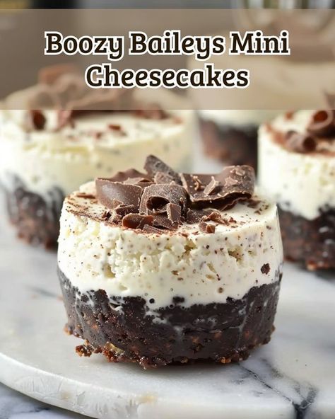 Boozy Baileys Mini Cheesecakes, Mini Baileys Cheesecake Recipes, Baileys Mini Cheesecakes, Boozy Cheesecake Recipes, Boozy Sweets, Mini Cheesecake Tarts, Boozy Cupcakes Recipes, Boozy Cupcakes, Baileys Cheesecake