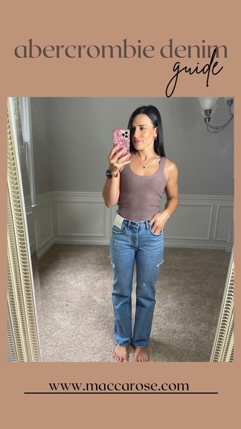 How To Style Abercrombie 90s Straight Leg Jeans, How To Style 90s Straight Leg Jeans, Abercrombie 90s Straight Jeans Outfit, Long Straight Leg Jeans Outfits, Relaxed Jeans Women Outfit, Abercrombie 90s Relaxed Jeans, Relaxed Fit Jeans Women Outfits, How To Style 90s Jeans, 90s Relaxed Jeans Outfit