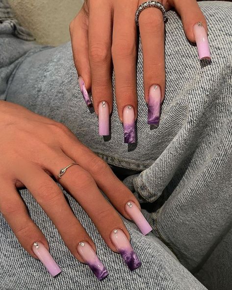 Violet Purple Nails, Blue Stiletto Nails, Ten Nails, Unghie Nail Art, Nails Only, Long Square Acrylic Nails, Summer Acrylic Nails, Nails 2024, Pink Acrylic Nails