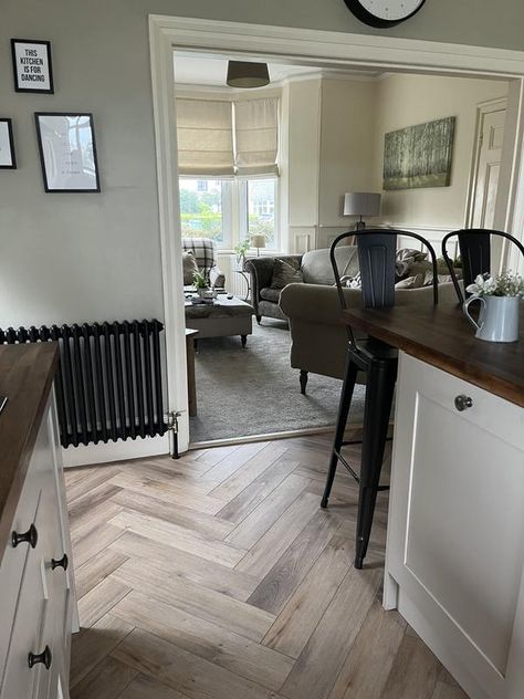 Add a striking element to an interior with this premium herringbone vinyl floor, featuring a timeless oak finish. Herringbone Kitchen Floor, Herringbone Vinyl Floor, Herringbone Kitchen, Wooden Worktops, Underfloor Heating Systems, Herringbone Floor, Kitchen Views, Grey Flooring, Shaker Kitchen