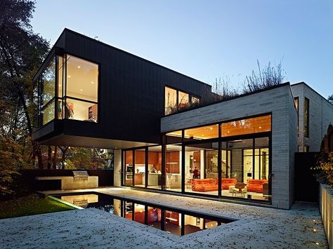 Cedarvale Ravine House by Drew Mandel Architects #modernhomes #home #homes #house #houses #cincinnati #ohio #dreamhome #dreamhomes #dreamhouse #dreamhouses #incredible #architecture #architect #realestate #luxury #living #exterior #interior Ravine House, Modern Glass House, Glass House Design, Architecture Cool, Eksterior Modern, تصميم للمنزل العصري, Modern Windows, Design Exterior, House Windows