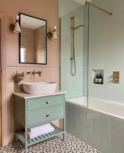 Pastel Bathroom, Colourful Bathroom, Small Full Bathroom, Small Bathroom Colors, Teal Bathroom, Art Deco Bathroom, Bathroom Redesign, Stunning Bathrooms, Bathroom Design Inspiration