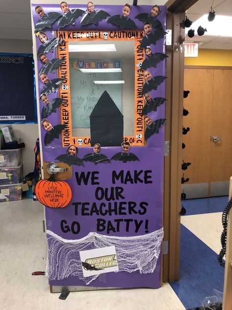 Halloween Prek Classroom Door, Infant Classroom Door Ideas Halloween, Halloween Door Decorations Daycare, Bat Door Decorations For School, Cute Halloween Door Ideas, Halloween Door Decorating Classroom, Halloween Door Decorations Classroom High School, Preschool Halloween Door Ideas, Halloween Teacher Door