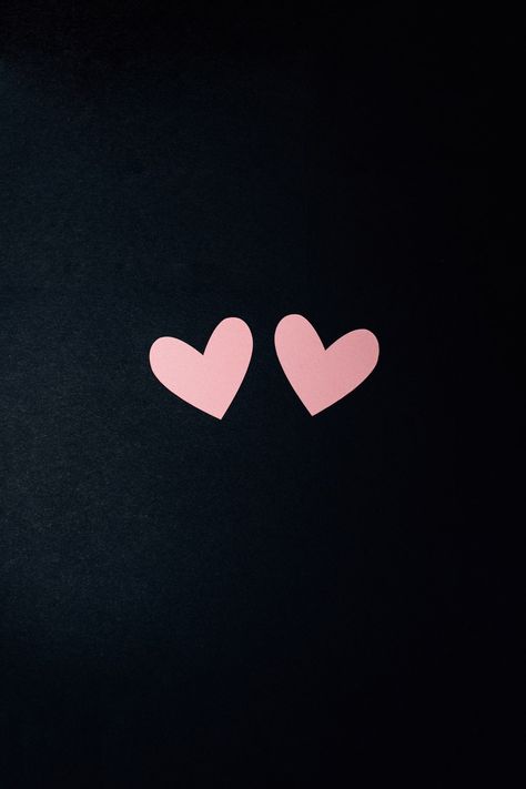 Single Heart Wallpaper, Heart Wallpaper Black, Valentine Wallpaper Hd, Tinder Pick Up Lines, Best Of Tinder, Ways To Build Credit, Valentines Wallpaper Iphone, Best Pick Up Lines, Lines For Girls