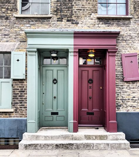 Beautiful Front Doors, Town Houses, Front Door Paint Colors, Farmhouse Front Door, Shoreditch London, Door Paint Colors, London Pictures, Painted Front Doors, Farmhouse Front