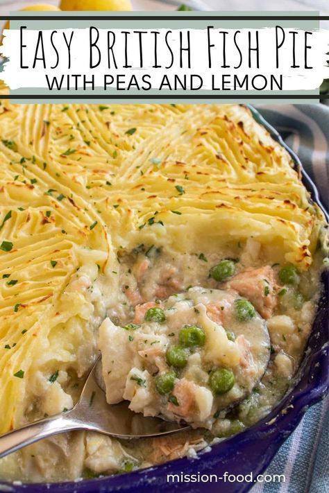 Mashed Potato Crust, Fisherman's Pie, Salmon Pie, Potato Crust, Fish Dinner Recipes, Potato Toppings, Fish Pie, Easy Fish Recipes, Fish Stew