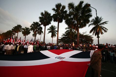 Dominican Republic Independence Day, Dominican Independence Day, Dominican Flag, World Thinking Day, Dominican Republic, History Facts, Independence Day, Modern Design, Historical Figures