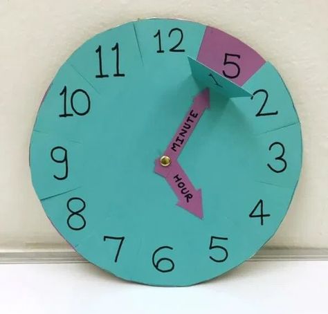 Learning Clock, Math Crafts, Teaching Time, Clock For Kids, Math Time, Kraf Diy, Homeschool Math, Craft Projects For Kids, Math For Kids