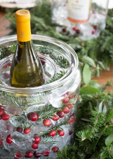 Bring the beauty of nature to your holiday party with an ice wine cooler. It takes just a few minutes and a few simple ingredients to turn your favorite wine into a showpiece. Classy Christmas Party, Free Party Invitations, Jul Mad, Christmas Cocktail Party, Christmas Open House, Hosting Holidays, Ice Wine, Christmas Entertaining, Classy Christmas