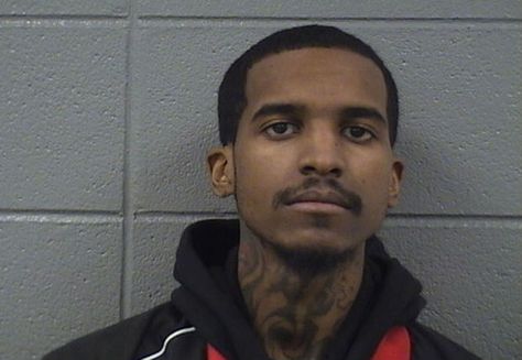 In a jaw-dropping twist, the hip-hop community is abuzz with talk about Lil Reese’s recent mugshot escapade. Contrary to our expectations, this isn’t a fresh arrest for the artist. IG: See more posts here 👇👇👇 https://www.instagram.com/theurbanspotlight.com_official #hiphopnews #hiphopmusic #hiphop #nojumper #djakademiks #viralpost #viral #entertainmentnews #celebritygossip #instagossip #popculture #hollywoodgossip #milliondollarzworthofgame #revolt #djvlad Free Thugga, Lil Reese, Hollywood Gossip, Rumor Has It, Rap Aesthetic, Kesha, Discord Server, Viral Post, Hip Hop Music