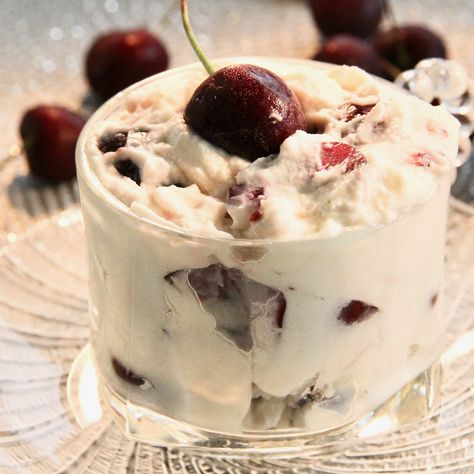 Cherry-Mascarpone Cheese Dessert is elegant,  delicious, and oh-so-easy to make.  #MyAllrecipes #AllrecipesAllstars  #AllrecipesFaceless Marscapone Dessert, Cherry Mascarpone, Recipes With Mascarpone Cheese, Cheese Dessert Recipes, Dessert Mascarpone, Mascarpone Recipes, Mascarpone Dessert, Pudding Chia, Recipes With Whipping Cream