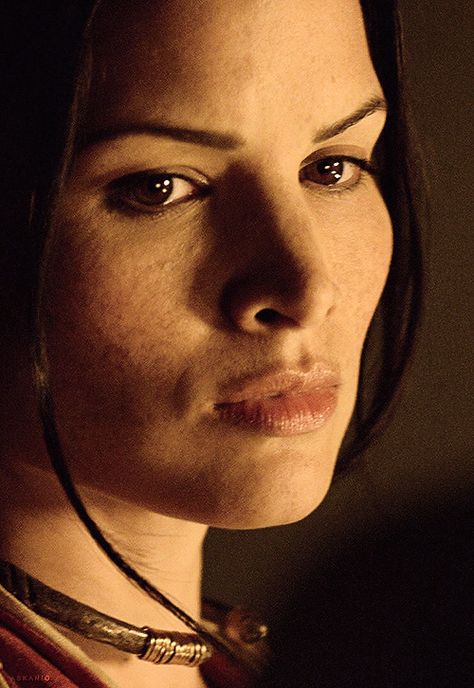 Spartacus - Mira Mira Spartacus, Spartacus Hot, Katrina Law, American Beauty, Mona Lisa, Native American, Beauty, Quick Saves