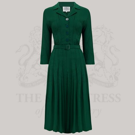 1940s Vintage Style Dresses Page 3 - The Seamstress of Bloomsbury 40s Mode, 40s Dress, French Dress, Shirtwaist Dress, 40s Fashion, 1940s Dresses, Vintage Style Dresses, Star Dress, Black Shirt Dress