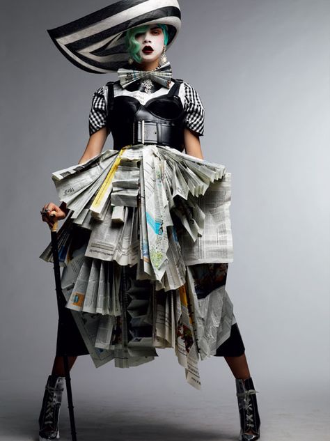 "Never Without My Hat..." | Model: Cara Delevingne, Photographer: Sathoshi Saïkusa, Vogue Italia, March 2011 Odd Dresses, Editorial Vogue, Mode Editorials, Paper Fashion, Paper Dress, Weird Fashion, Vogue Japan, Recycled Fashion, Avant Garde Fashion